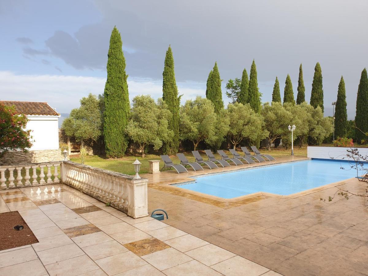 Domaine D'Herminis - Gite De Dame Carcas カルカソンヌ エクステリア 写真